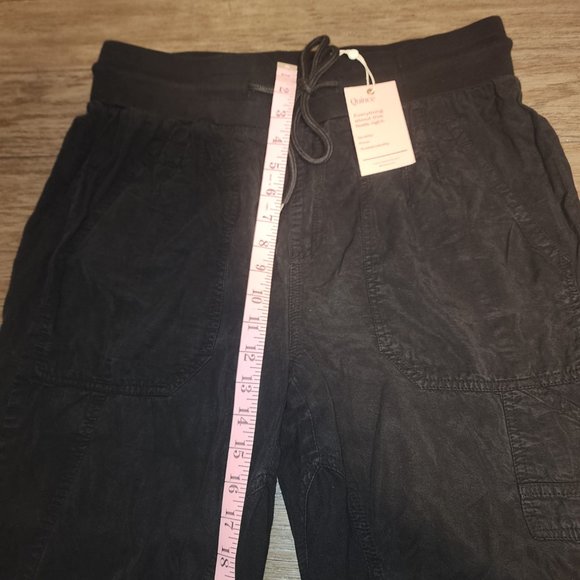 Quince Vintage Wash Tencel Utility Jogger NWT Black Large - Picture 3 of 8
